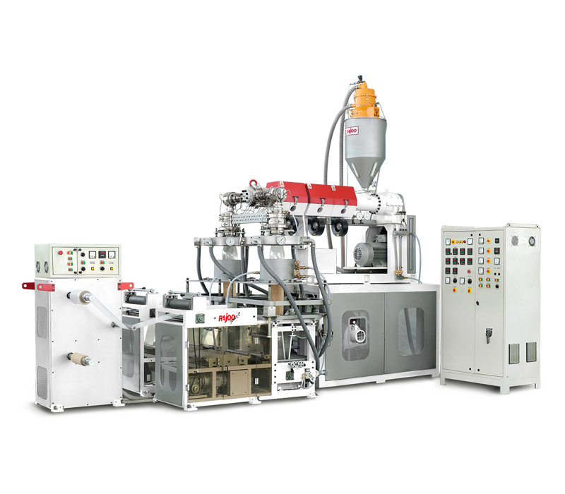 Aquaflex PPTQ blown film plant with 4 station center winder